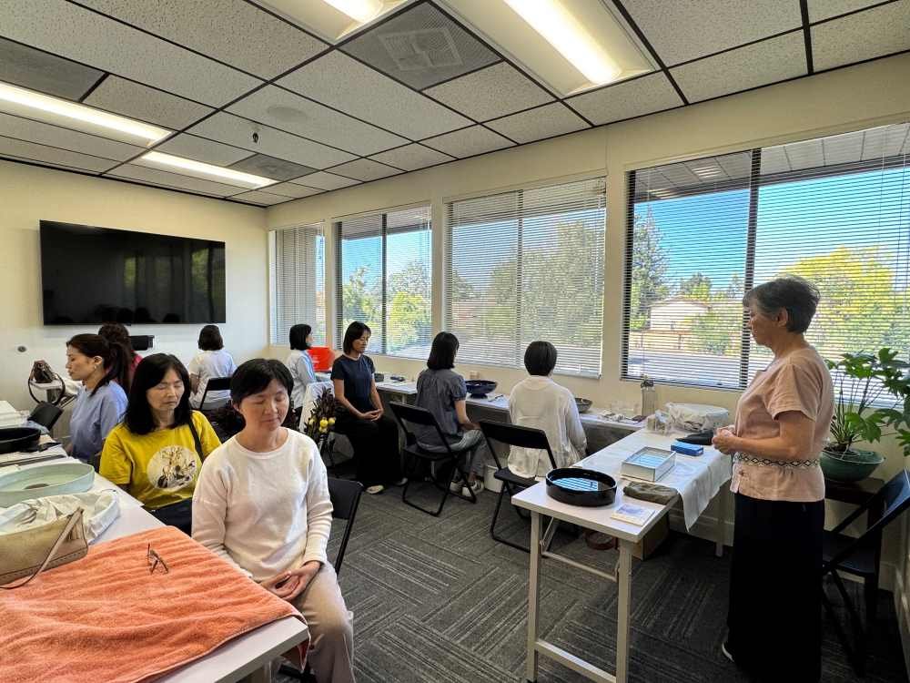 「花現生活」課堂中的禪修